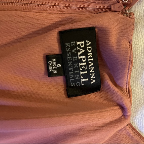 Adriana Papell Evening Essential Satin Tank style Zip Up Back Size 6 Rose - Picture 3 of 3